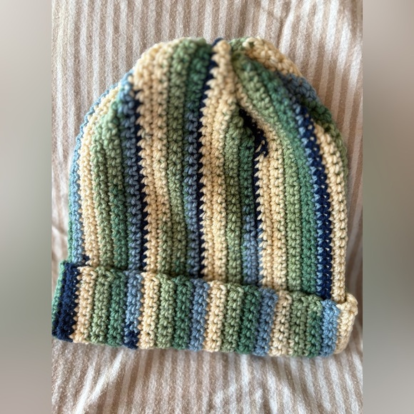 Striped beanie winter hat handemade crocheted beanie - Picture 2 of 3